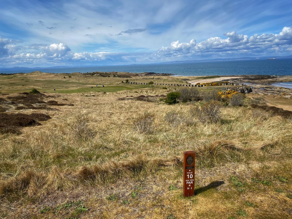 GullaneGolfClub's tweet image. Links golf at its finest today as No.1 gets faster and firmer coupled with the glorious bank holiday blue skies and sunshine ...

Have you played this weekend?