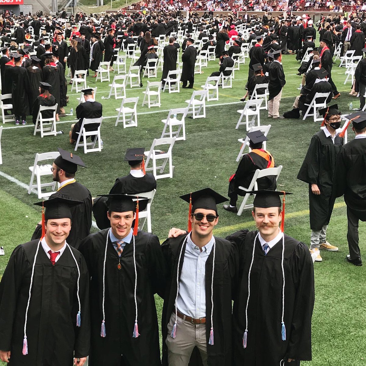 UC ΒΘΠ tweet media