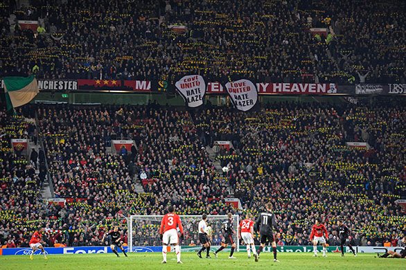 United fans protesting in 2010 while we were Premier League champions, after winning the 2008 Champions League and making the 2009 final, while they were winning a Champions League tie 7-2. This isn’t just crying because we’re not successful. #FuckOffSouness