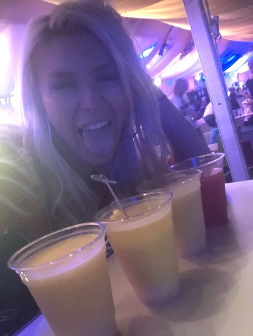 Yolo https://t.co/Z5mUYoJtZE