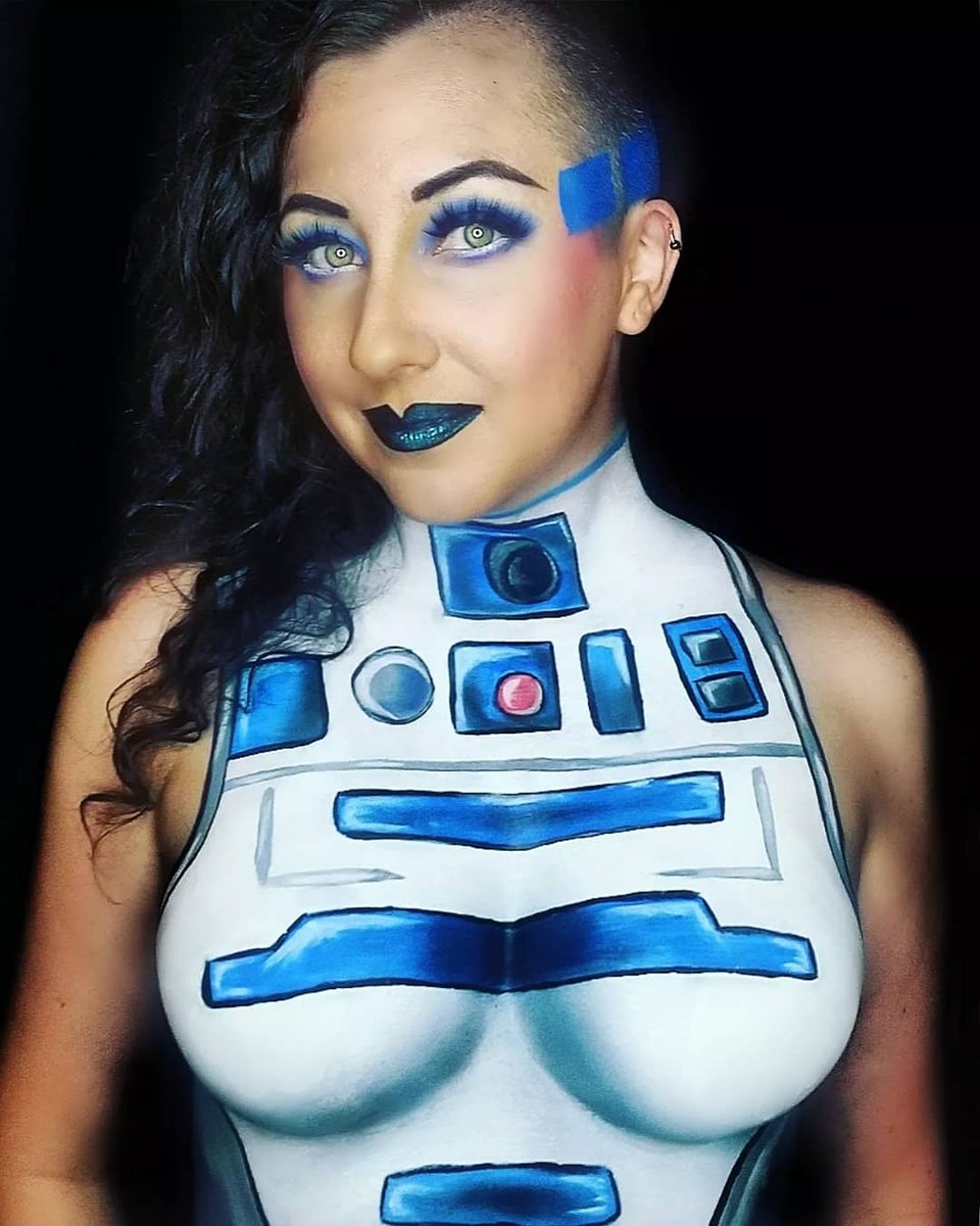 R2D2 or K2K2 This paint is for @Intraventus 's community challenge thi...