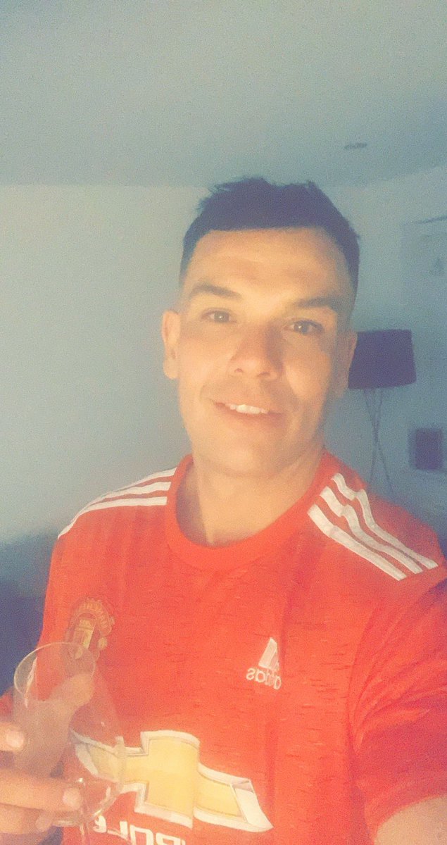 Jordan ✌ tweet media