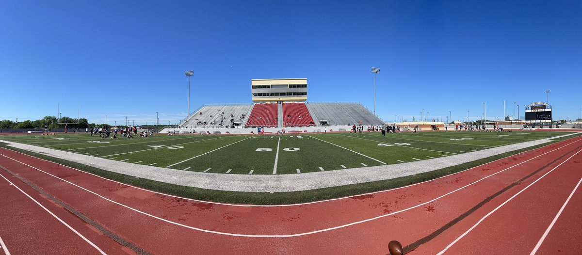 NSR Texas (South & Central Texas) (@satxrecruiting) on Twitter photo ๐ Winding down another successful Texas Football Showcase with some AMAZING talent from all over Texas.
Great facilities. โ
Perfect weather. โ
Quality coaching and support. โ
Great work as always <a href="/TXFBShowcase/">Texas Football Showcase</a> crew! 10+ years and running! ๐๐
#Recruiting101 ๐ Winding down another successful Texas Football Showcase with some AMAZING talent from all over Texas.
Great facilities. โ
Perfect weather. โ
Quality coaching and support. โ
Great work as always <a href="/TXFBShowcase/">Texas Football Showcase</a> crew! 10+ years and running! ๐๐
#Recruiting101