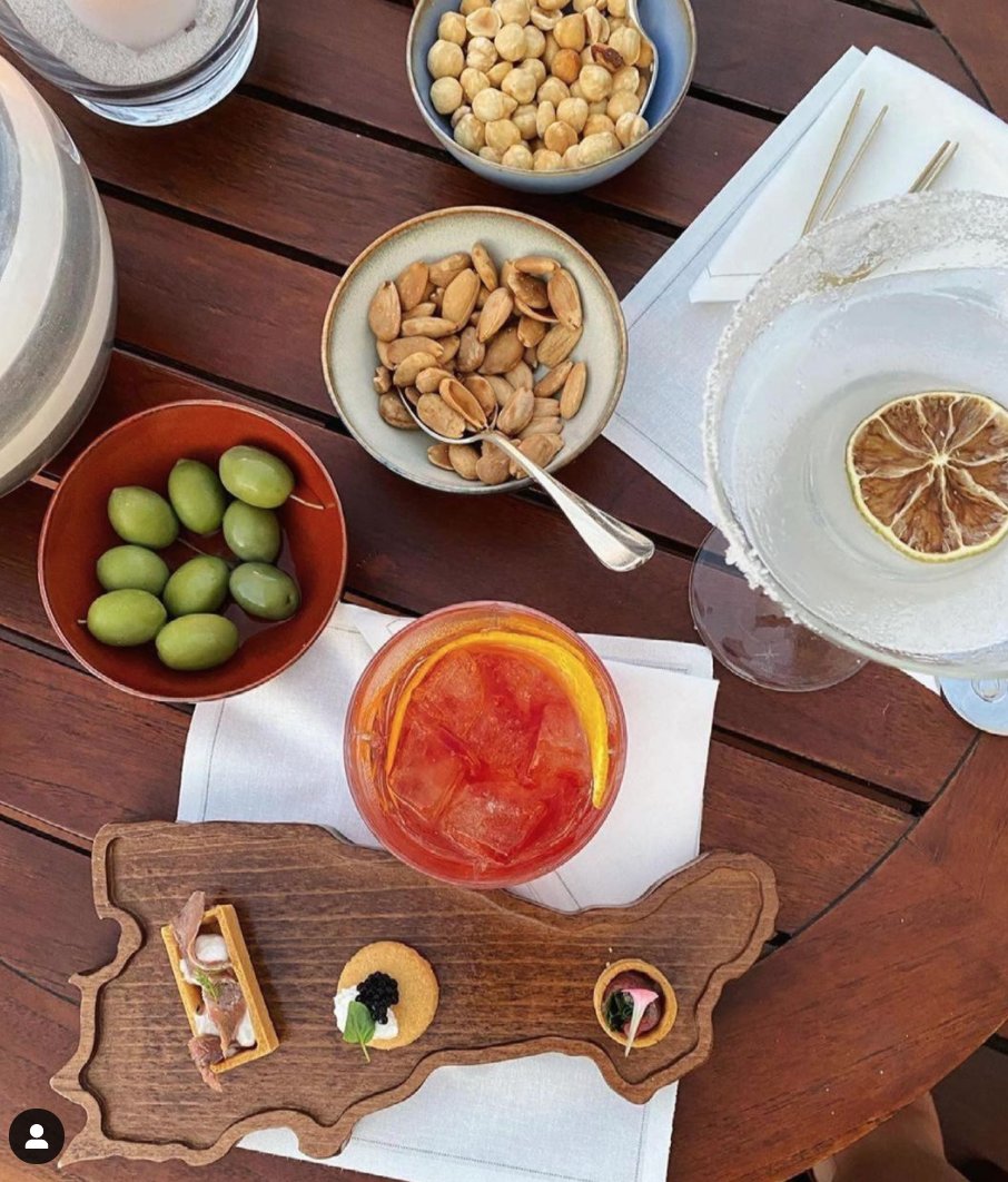 Capri — where aperitivo hour is as sacred as a visit to the blue grotto. 🍸. jkcapri.com/en/. Ph: @inthekitchenwithlt #jkplacecapri