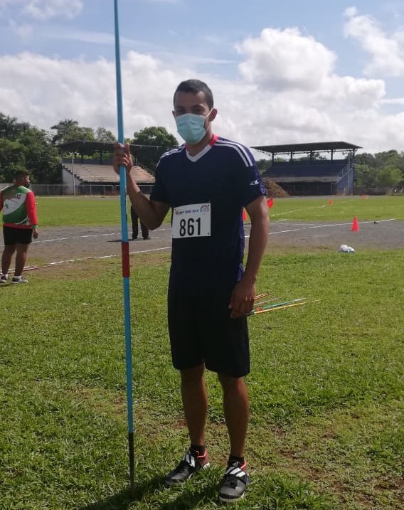 Pandeportes's tweet image. ¡Récord Nacional! 🇵🇦

El santeño Jonathan Cedeño de Lanzamiento de Jabalina registró marca de 71,41 m en el Campeonato Nacional de Atletismo.

Con la tercera jornada en las pruebas de pista y campo culminaron todos los eventos del Campeonato Nacional 2021. #UnidosLoHacemos