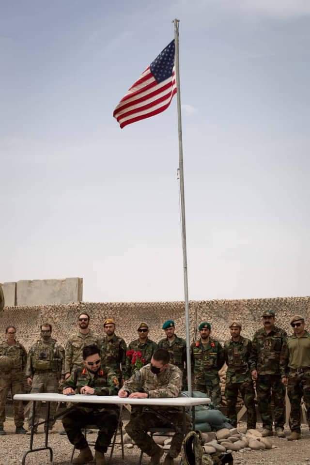ArianaNews_'s tweet photo. #US Forces hand over #Helmand military base
#ArianaNews #Afghanistan #USForces #AfghanForces
https://t.co/O8KWAhzvpY https://t.co/DQGL9FTIbz