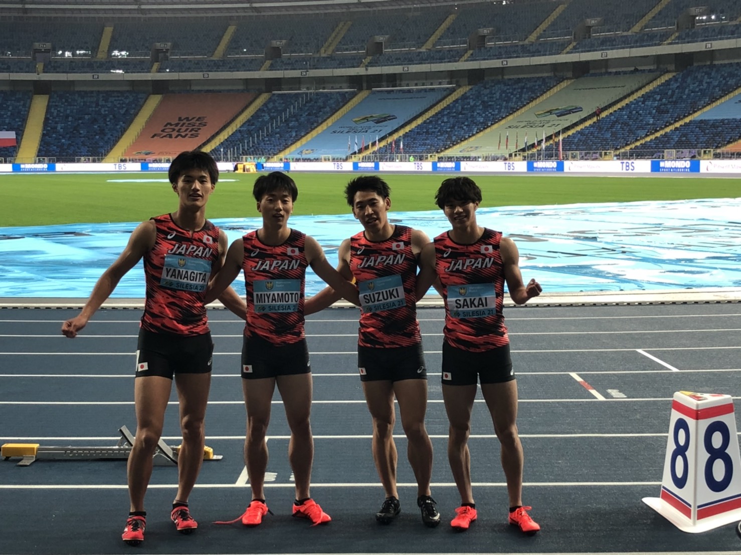 日本陸上競技連盟 世界リレー 男子4x100mr決勝 ブラジル ガーナが失格し 日本 銅メダル獲得 坂井隆一郎 鈴木涼太 宮本大輔 栁田大輝 ご声援ありがとうございました Jaaf 陸上 T Co Dn0mums6wo Twitter