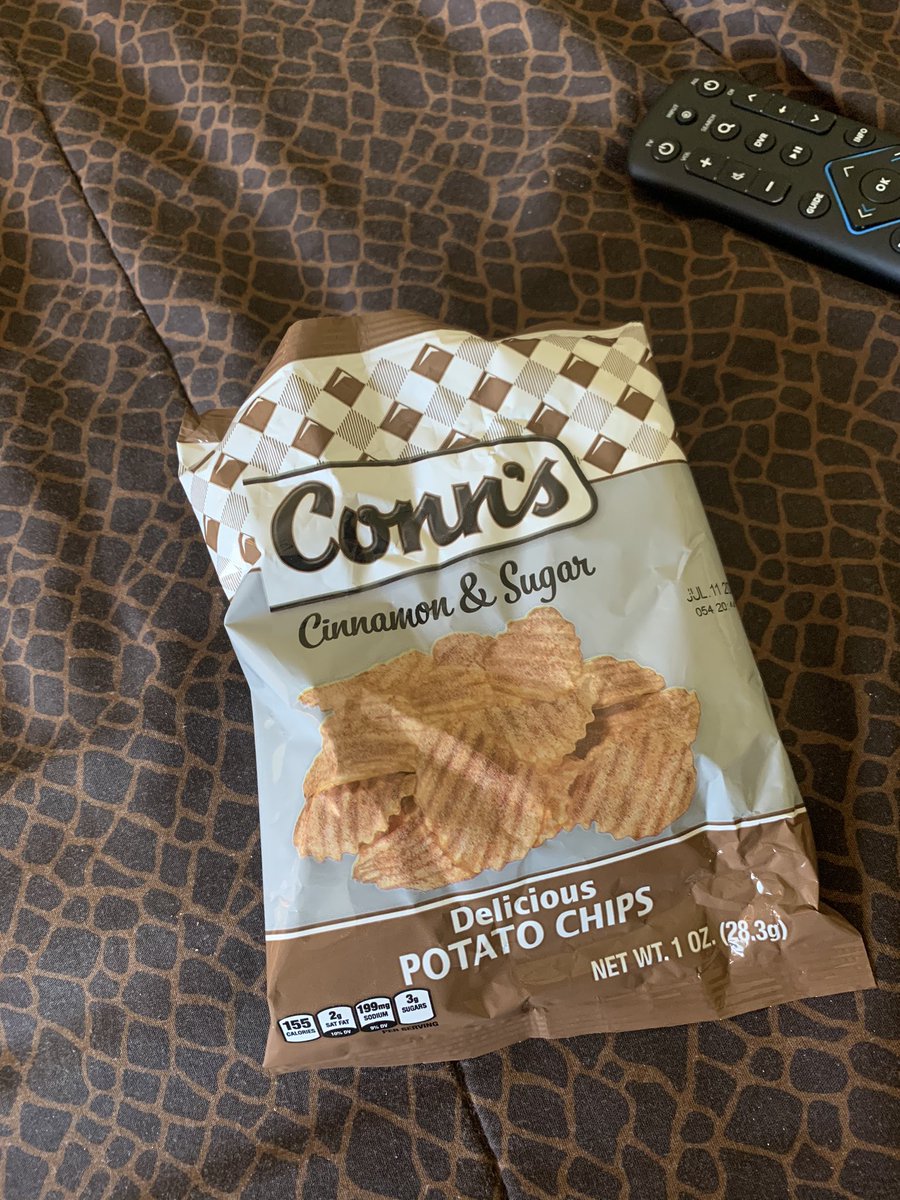 These <a href="/ConnsChips/">Conns Potato Chip Co</a> Cinnamon &amp; Sugar are crack 🔥 i need the big back ASAP