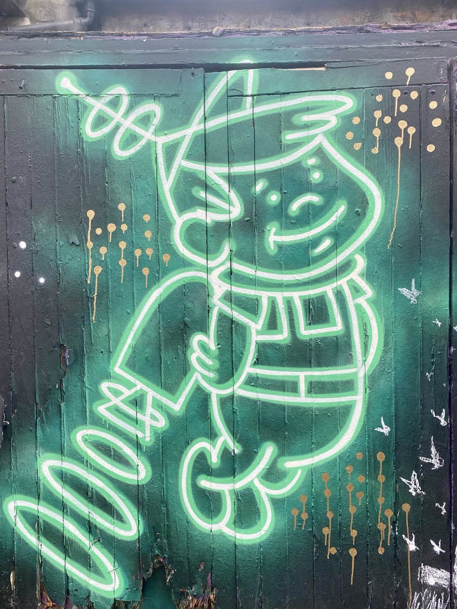A few more from my walk around Brick Lane yesterday 
Have a good night everyone 
#grafitti #art #wallart #londonwalk #photography #bricklane #buzzing ⁦⁦@MrsEmmaHall⁩