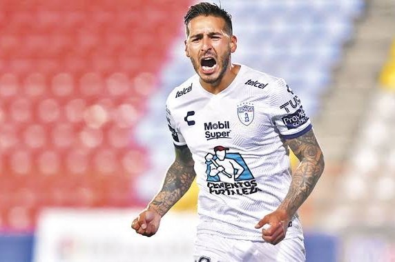 Ismael Sosa 🆚 Guadalajara 2 Asistencias 9 Oportunidades Creadas* 5/9 Duelos Ganados 4/6 Pases Largos 83% Pases Precisos 50 Toques de Balón * Es la mayor cantidad de oportunidades creadas por un jugador en el Guard1anes 2021.