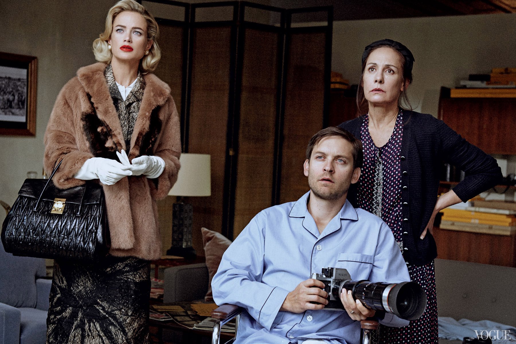 Nathan on X: carolyn murphy, tobey maguire and laurie metcalf for