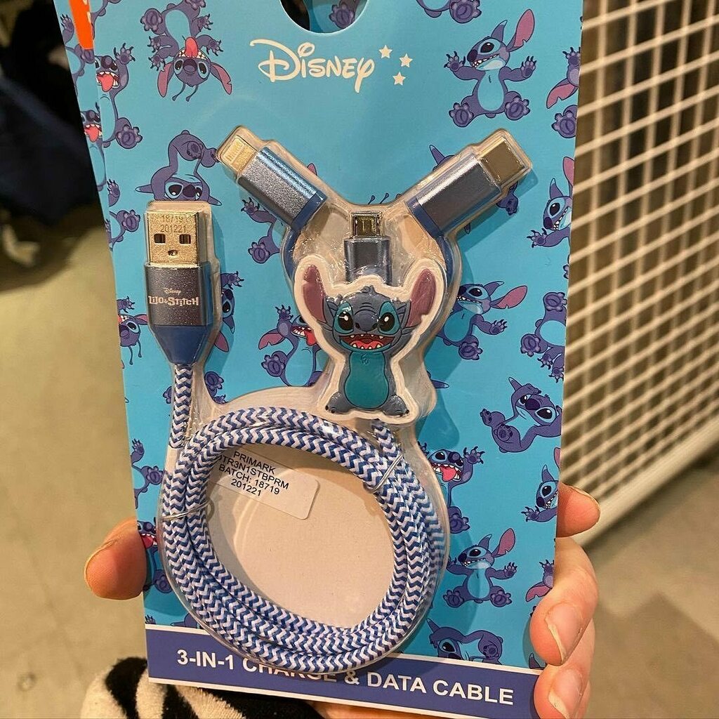 DLifestylers's tweet photo. Repost from @anastasia_vonschweetz - Adorable new stitch phone charger from @primark
#disney #disneyfind #disneymagic #disneylove #disneygram #disneyaddict #disneypic #disneylife #disneygirl #disneygram #disneyaccount #disneyfan #disneycollector #disne… https://t.co/i5wmOouKy7 https://t.co/LlEjnNhb3G