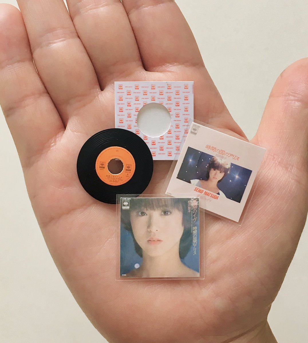 松田聖子 ジャケット 最新情報まとめ みんなの評判 評価が見れる ナウティスモーション