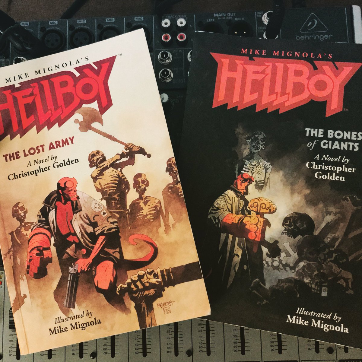 We discuss “The Voice Of Hellboy,” with Wayne Mitchell, audiobook narrator, on our latest podcast! LINK IN BIO! #hellboybookclub #podcast #hellboy #mikemignola #hellboynovel #audiobooknarrator #waynemitchell #christophergolden