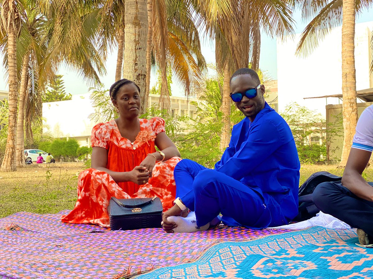 Jve_Senegal's tweet photo. 🌳🏆🌳Lancement du programme des #Petites_Actions_Faisables pour l’#Environnement #PAFE avec nos volontaires de l’UCAD autours d’un Ndogou🤤🥰
🚨« Un Mois, Une Localité, Une PAFE » à Dakar🚨 
📢#GreenSoldiers Takkk Jokk 🔥
@SAVE_DAKAR @UEauSenegal @sane_aliou @IMingassonUE https://t.co/OYsgXb4FZr