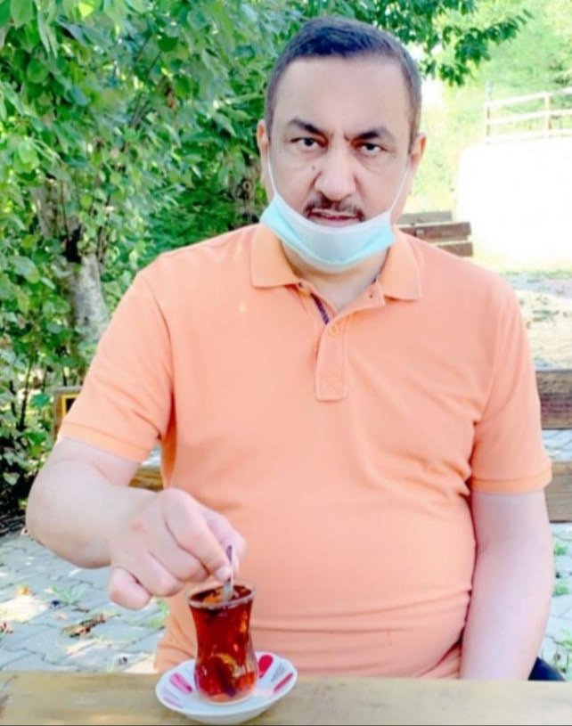ibnmisfer's tweet photo. قريب باذن الولّي بتكحّل اعيونك
في شعبك اللي رفع للعز مقدارك

يرخص حياته .. وعمره كلها دونك
وانت الذي لجلهم .. وقّفت بصرارك

اشرب وعدّل .. مزاجك لايهمونك
(دورات الايام .. بتردّك الي دارك)

شعر #مهدي العجمي https://t.co/h5kH38x4CK