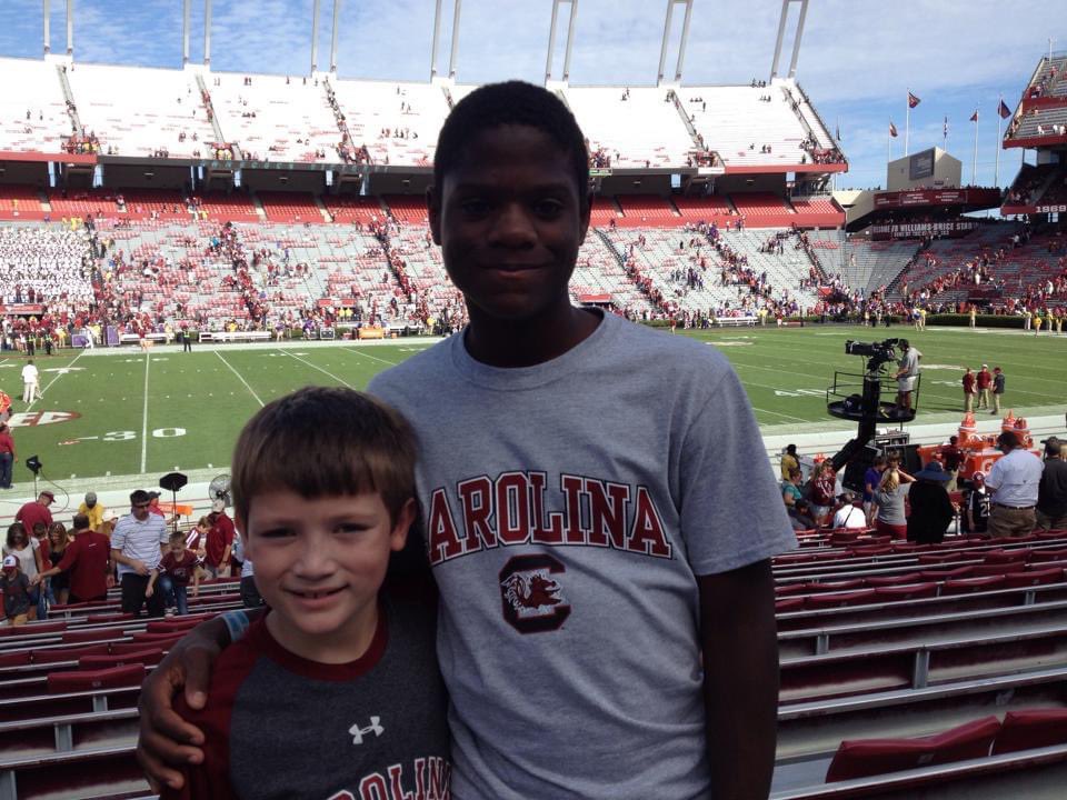 waynick5's tweet image. Pretty cool to see this old photo come across my phone today. Dreams do come true! Proud of you Nathan! @HarrisWaynick