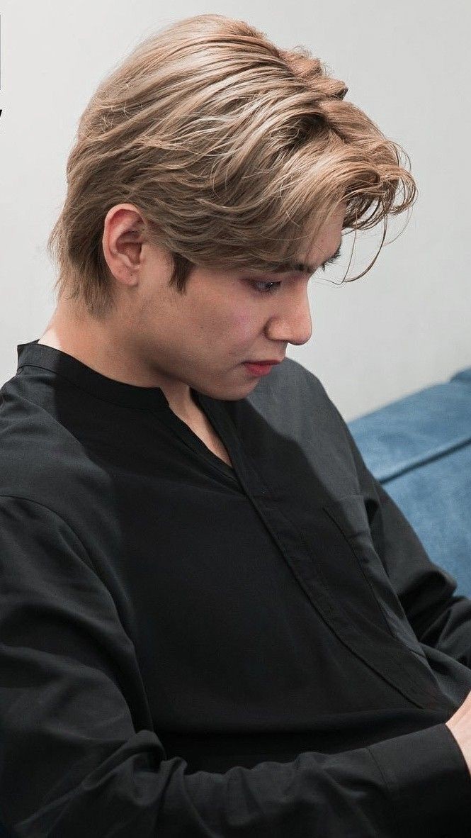 ssupp
gua ezra gua new di sini ada yg berkenan membantu?

mutualan? rt/like
fmbst? gass dm

#roleplayer #roleplayerindonesia #roleplayeraccount #rptwt #Rpw