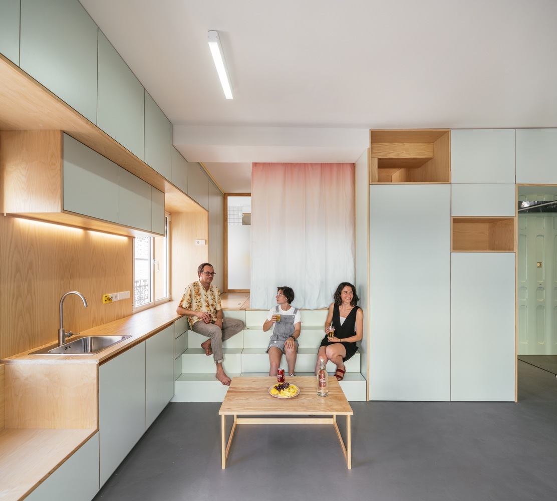 ArchDaily's tweet image. House Plans Under 50 Square Meters: 30 More Helpful Examples of Small-Scale Living archdaily.com/893384/house-p…