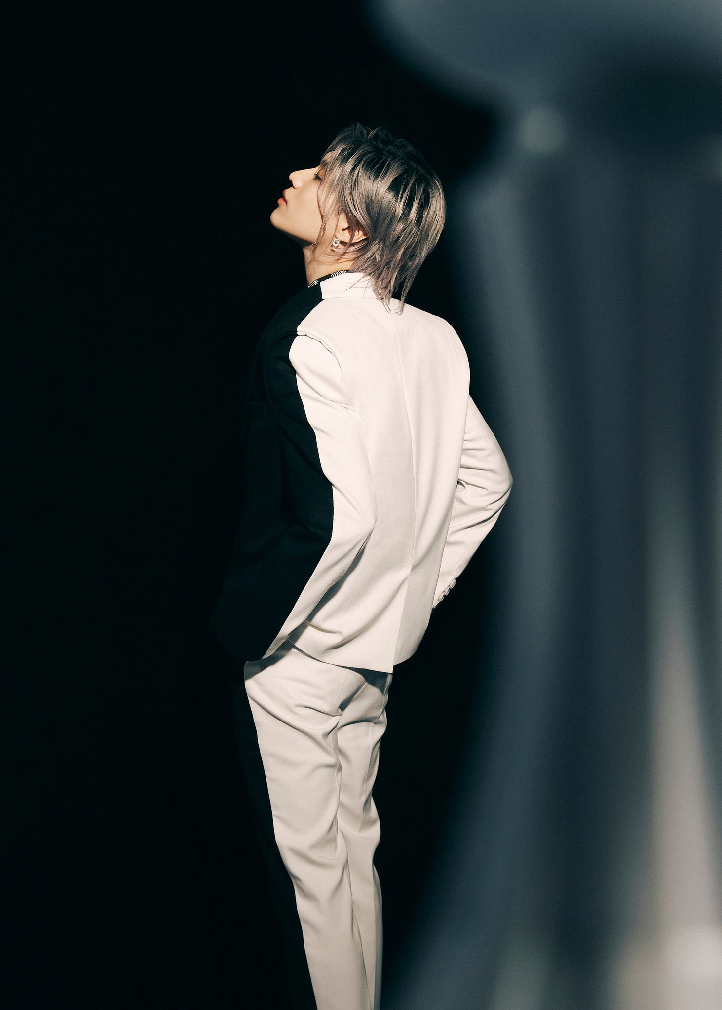 テミン TAEMIN 公式 ユニフォームWhite 白 ショート特典トレカ付き TAEMIN OFFICIAL WEBSITE