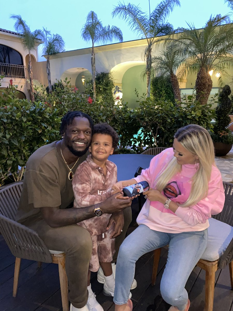 knicks julius randle wife knicks julius randle wife