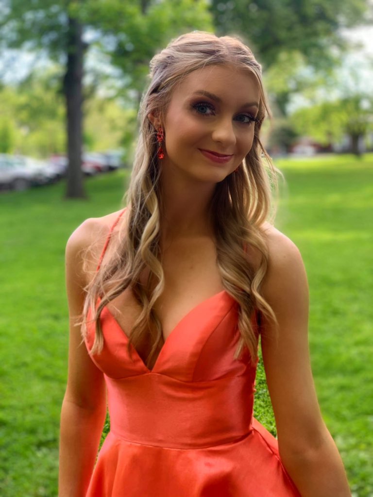 senior prom 🥰💕🧡