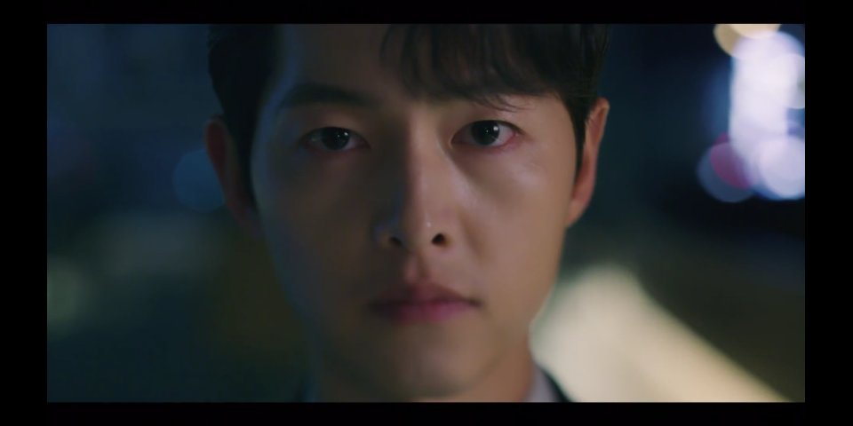 sofiachris5's tweet photo. Omg FINALE!!
One of the best Asian Mafia movie ever!!!..shish💪 @hi_songjoongki

#Netflix #netflixkr #vincenzo #asianflix #kdrama #series #episodes #seasonal #finale https://t.co/cC7Q4XtX0k