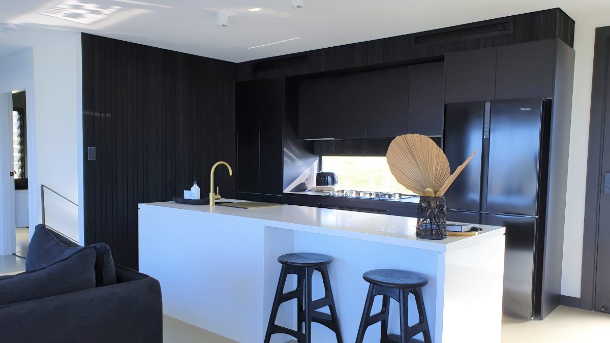 _BDAA_'s tweet photo. Glenn Dhu of Nest Residential Design does indeed produce an ethereal design in the form of Cloud Nine Jervis Bay, which features a chic and classy master kitchen and divine entertaining area.
#GlennDhu #CloudNineJervisBay #BDAA #kitchen #kitchendesign #home #homedesign https://t.co/JmpI5R9N97