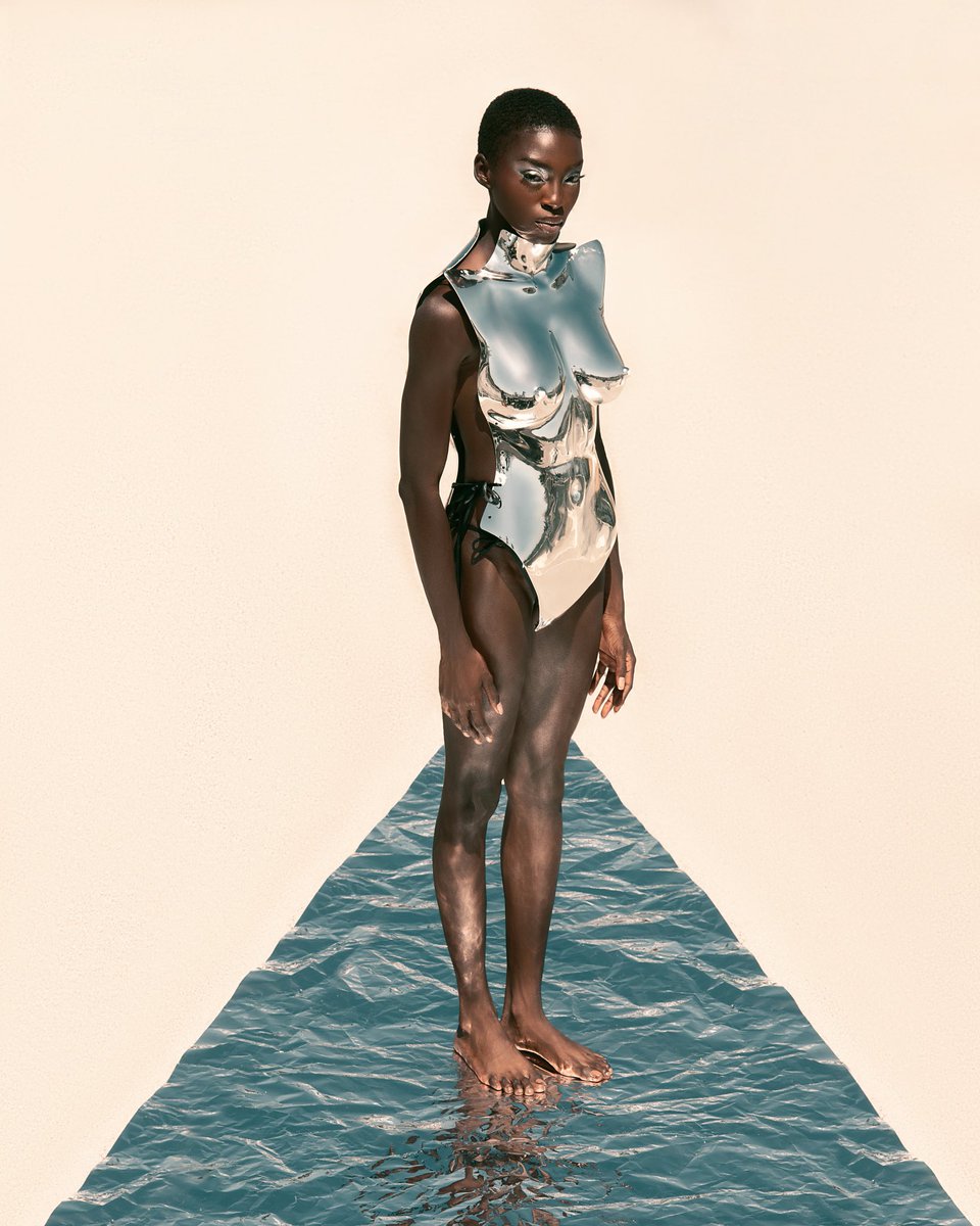 shokunbihali's tweet image. Silver surfer 🏄‍♂️