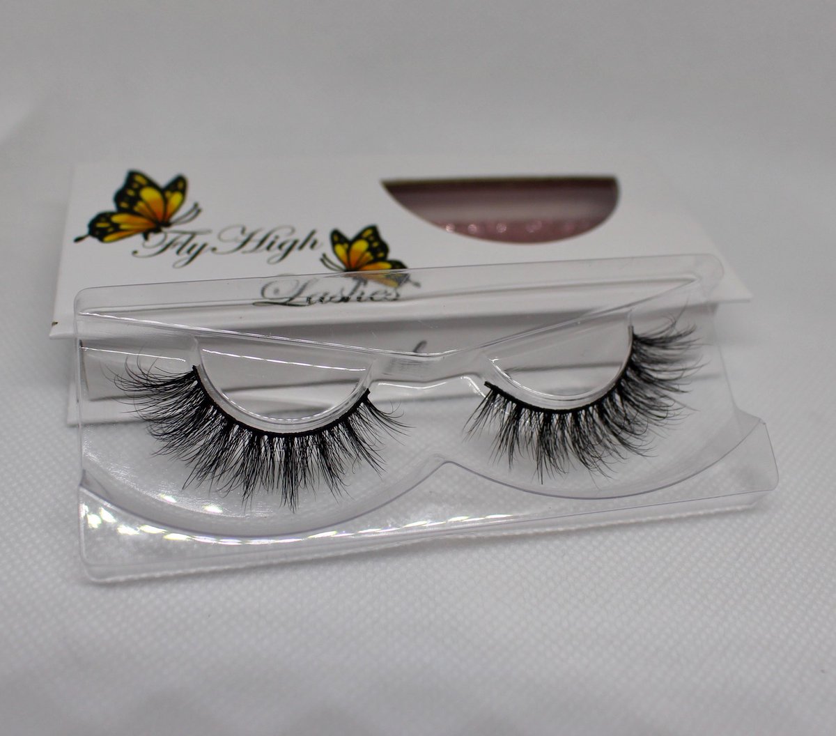 Style “Lilac” 
mink lashes, can wear up to 25 times

#lashes #ilovelashes #minklashes #mink #minkstriplashes #striplashes #eyelashes #lashesonfleek #bomblashes #flyhighlashes #smallbusiness