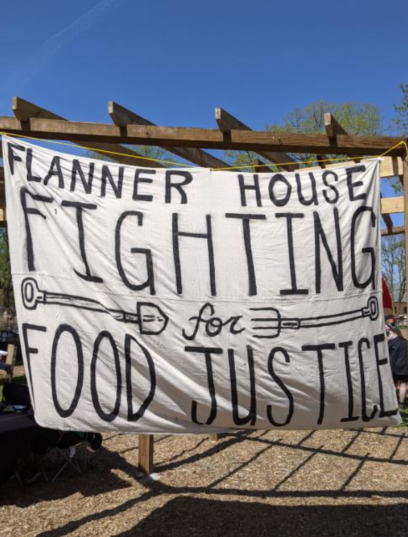 Great picnic at <a href="/FlannerHouse/">Flanner House Of Ind</a>!