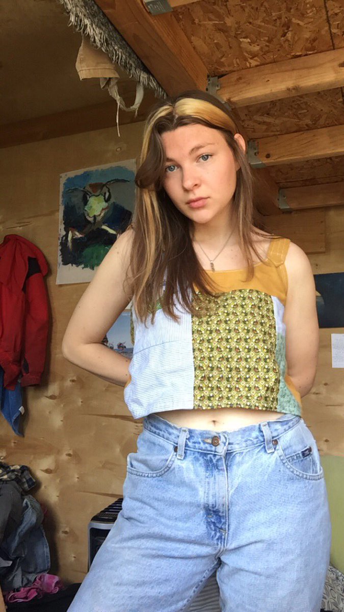 JuliaKeene's tweet photo. yes another hair color change it finally happened thanks @snowyb_tch https://t.co/mlnFusHOge