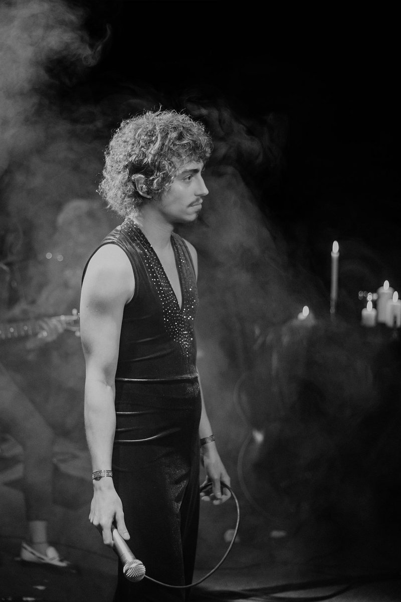 GretaVanFleet's tweet photo. Even Broken Bells will ring: https://t.co/jjauBjFoaD https://t.co/PQuZwpzL3c
