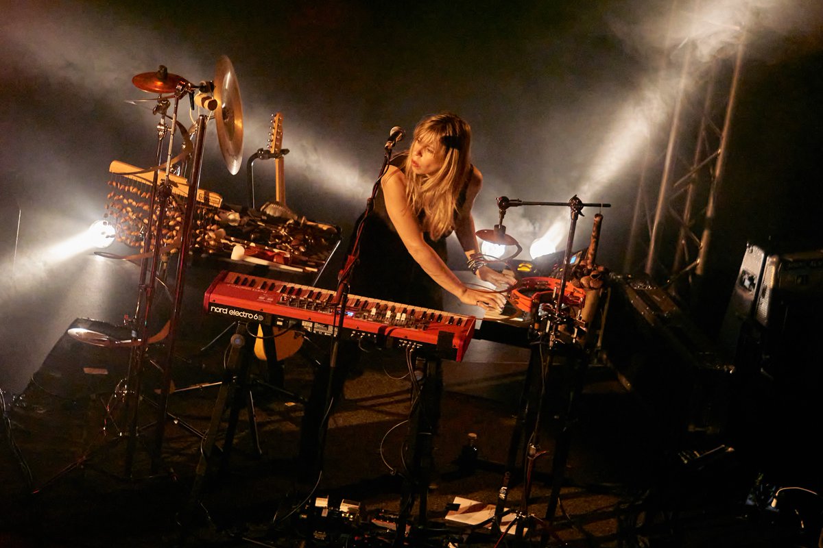 Another episode of <a href="/Blind_DogStudio/">Blind Dog Studio Presents</a> on <a href="/listen_camp/">CAMP Radio</a> out this Tuesday 11pm CET/10pm UK time with <a href="/AldousHarding/">Aldous Harding</a> <a href="/annacalvi/">Anna Calvi</a> <a href="/burningsalt/">🌞</a> @emanative <a href="/ebtg/">EverythingButTheGirl</a> @benfoxsmith <a href="/tomwaits/">Tom Waits (ANTI-)</a> @AntonioDrumsX   and more... See you there ❤️🥁 🎧