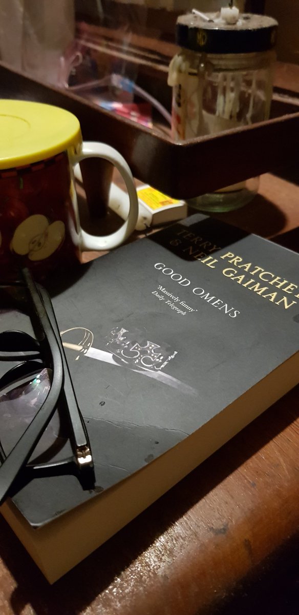 CeruleanArcane's tweet photo. View before sleep..

(Good Omens is a nice and accurate book, by the way..) https://t.co/FjydfsVuBO
