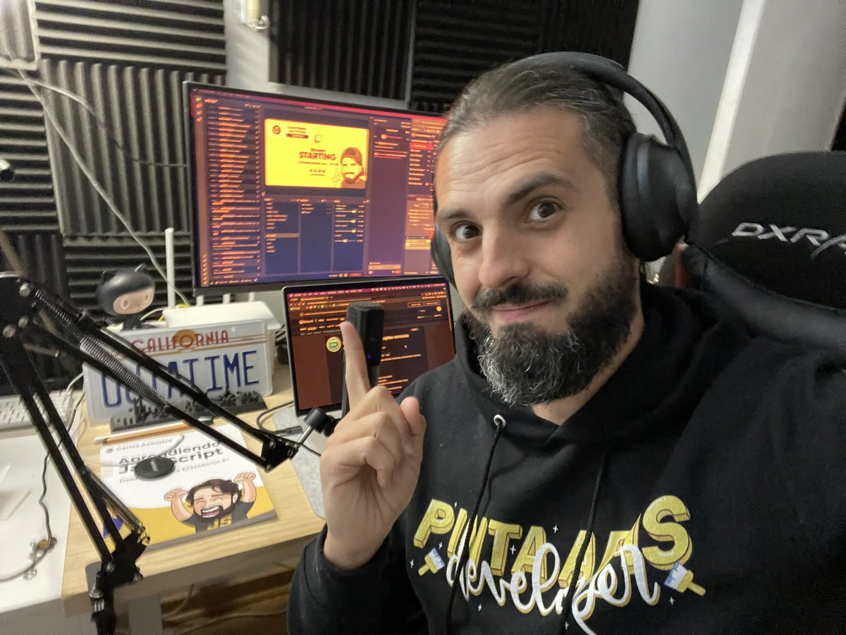 carlosazaustre's tweet photo. ¿Te vienes a Pintar unas APIs? 
Live on 🟣 @TwitchES 
https://t.co/n3L7x2gKoL
#EStreamerCoders https://t.co/CnTPg52nIN