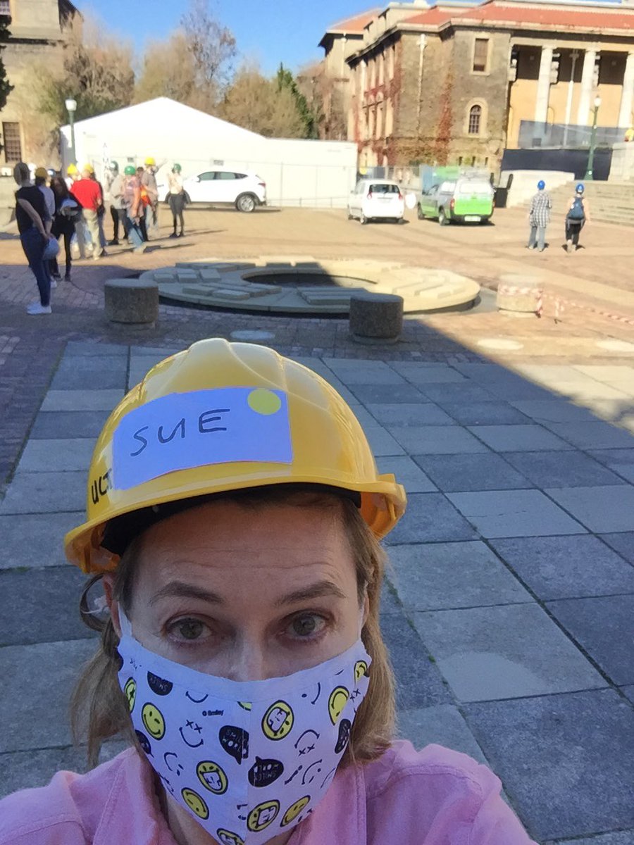 suemellows's tweet photo. After the #uctfires. Proud to be part of the #Jaggerlibrarysalvage today. https://t.co/cnvKjOiIa0