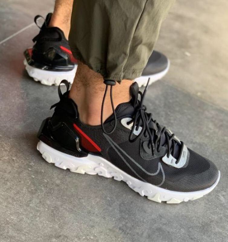 Sneaker Deals GB tweet media