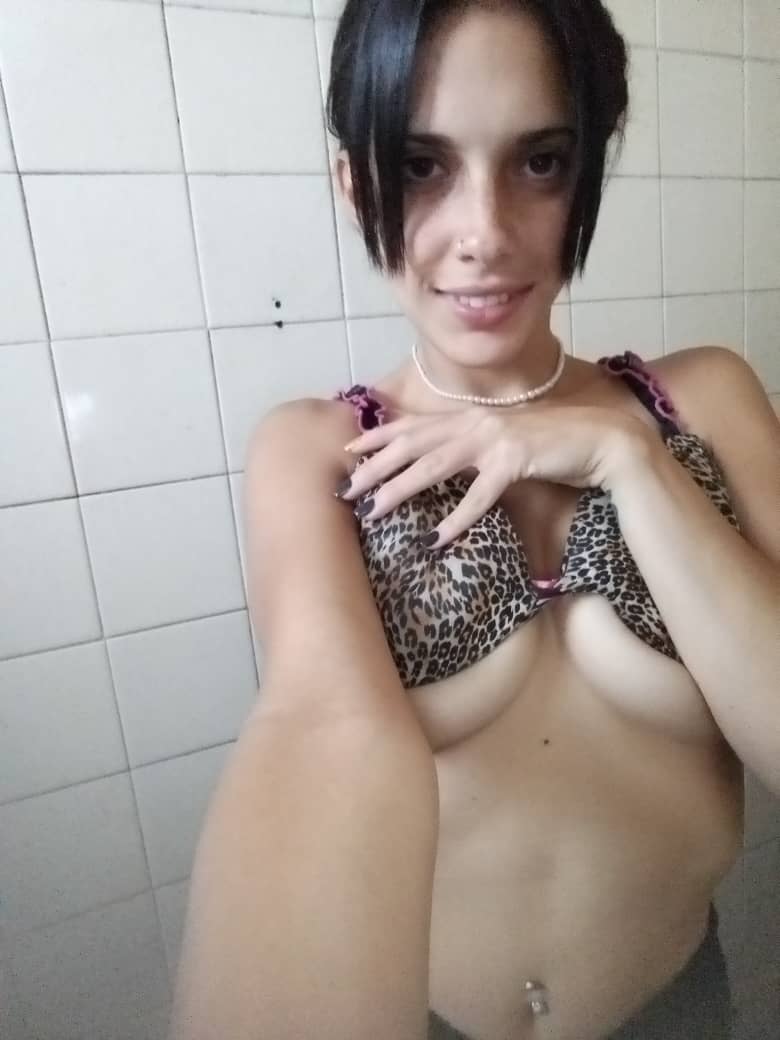 ayumichang1's tweet photo. Try me baby .#sex #anal #ass #collegegirl #fetish #horny #pusy  #nudes #porn #fetish  #dickrate #sellingnudes #buyingnudes #buyingcontent #sellingcontent https://t.co/izlqyVKIto