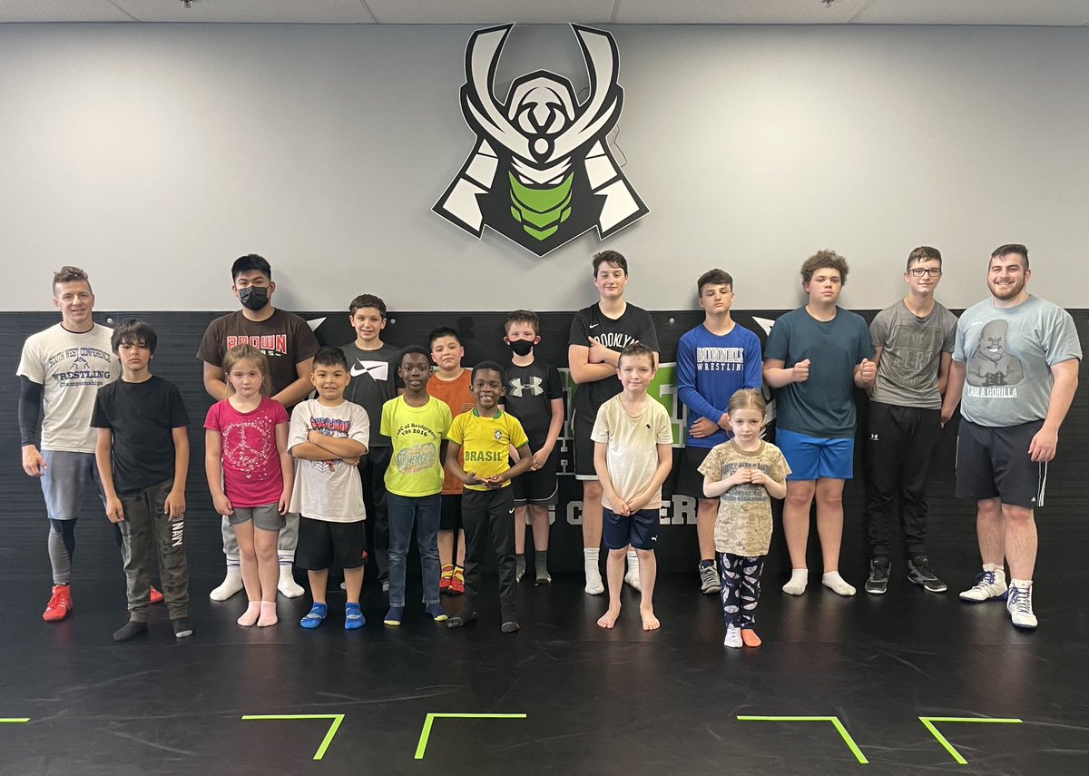 Some of our Bunnell wrestlers helping out at the youth practice today!