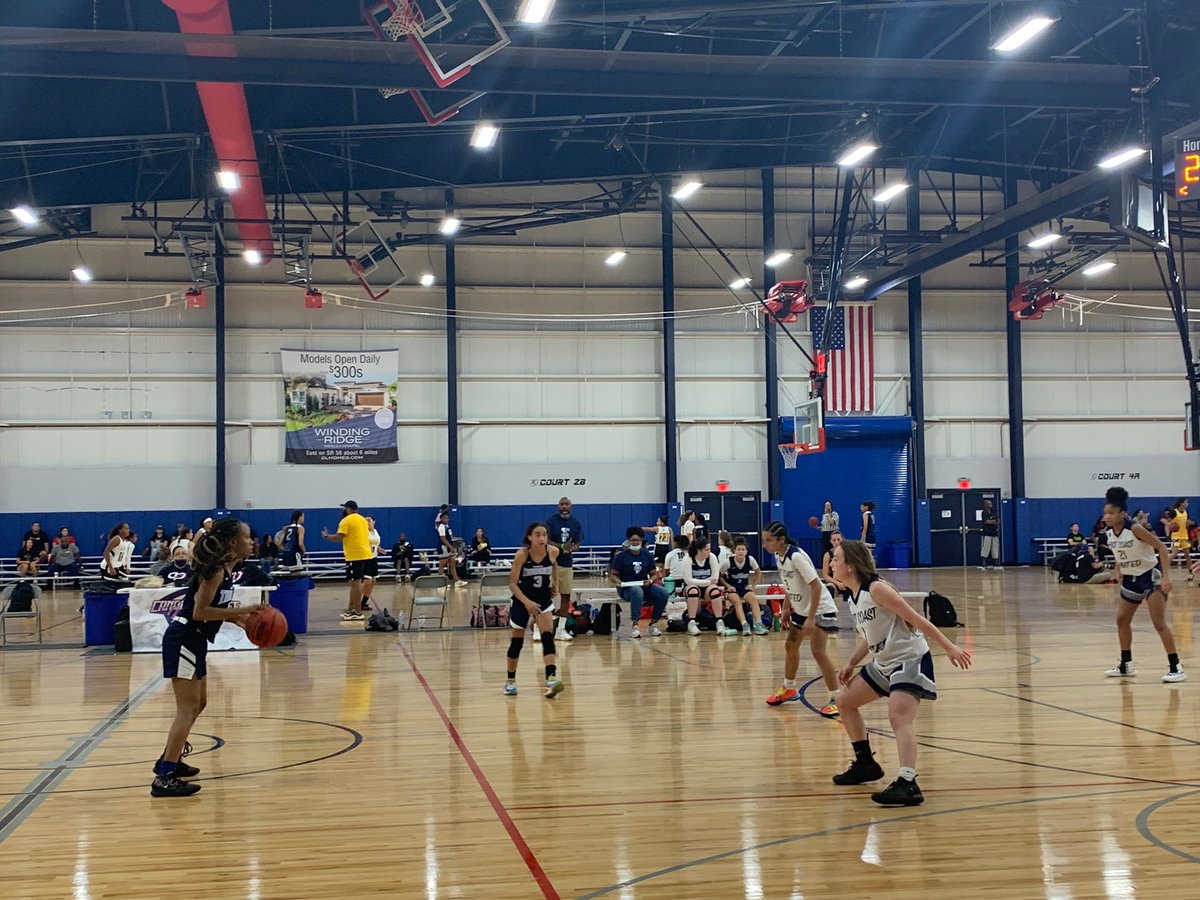 Strong win today vs ECU Hill 2023. (33-31) Butler (2023) 4-0 so far 1 more game to go! #ThunderFam <a href="/preferredscout/">PASS</a> <a href="/TampaThunderGBB/">Coach Rob Walker</a> <a href="/Jeffthegymrat/">Jeff Turner</a> <a href="/PGHFlorida/">Prep Girls Hoops Florida</a>