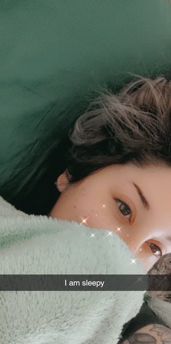 Join page and always wake up to a good morning message 🥰   https://t.co/HHPnZ9ZZf9 https://t.co/zJAc