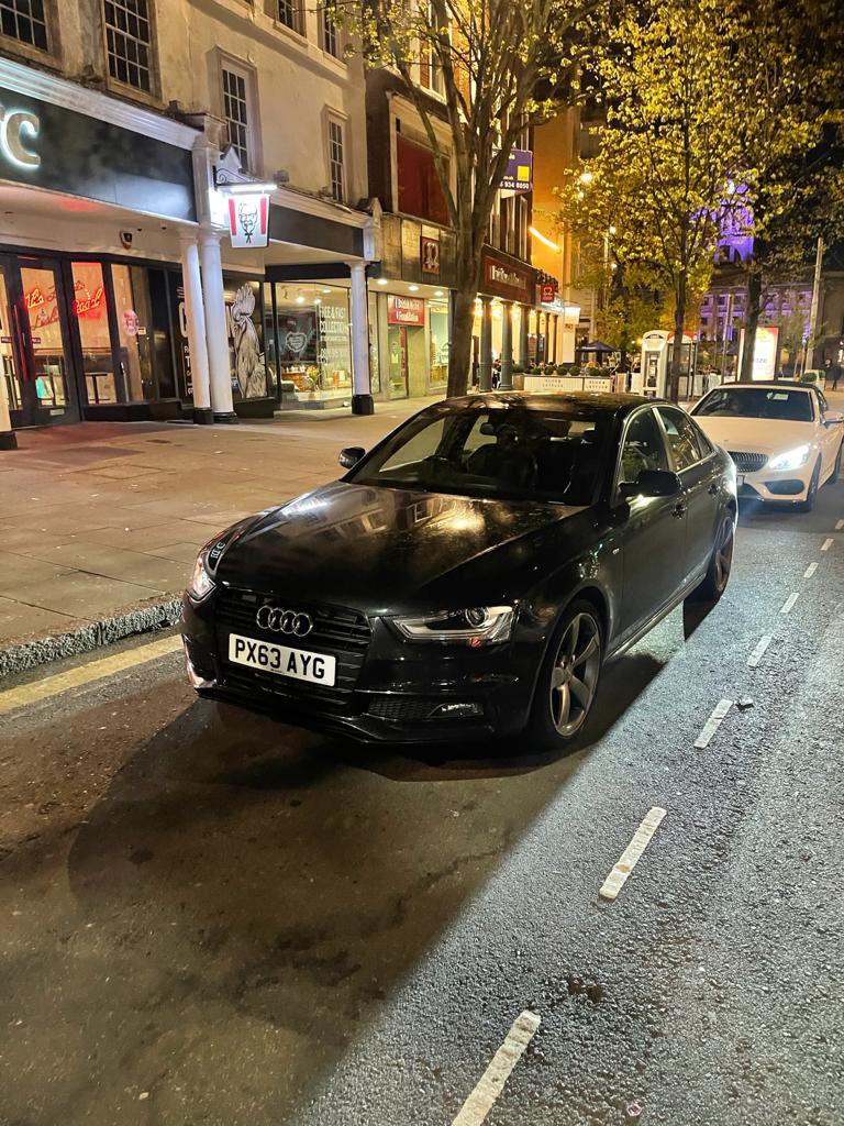 NCT_HackneyTaxi's tweet photo. We really appreciate &amp; wish to thank @cpo_taxi for the dedicated work on Angel Row Taxi bay’s. Delivery driver’s were causing issues for our @nccl taxi driver’s between 6-10pm on most days.
#Safe Nottingham
#Working together with all stakeholders 
#Taxis https://t.co/pYMA1BYyKG