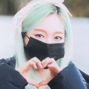 low quality gowon (@wonslq) on Twitter photo 