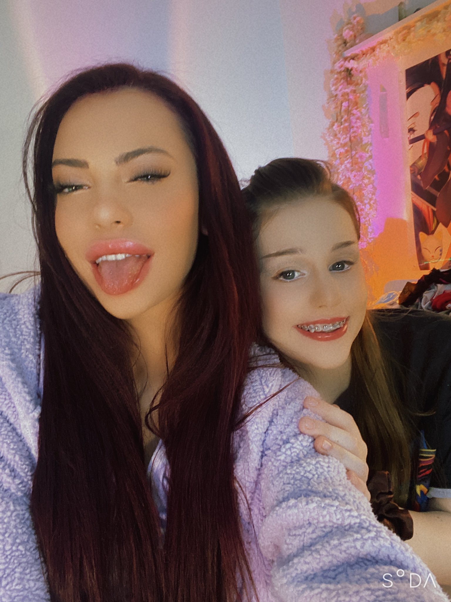 Tw Pornstars Sabina Twitter Me And My Girlfriend Mabelmay1 Are Taking Video Calls 9 11 Pm
