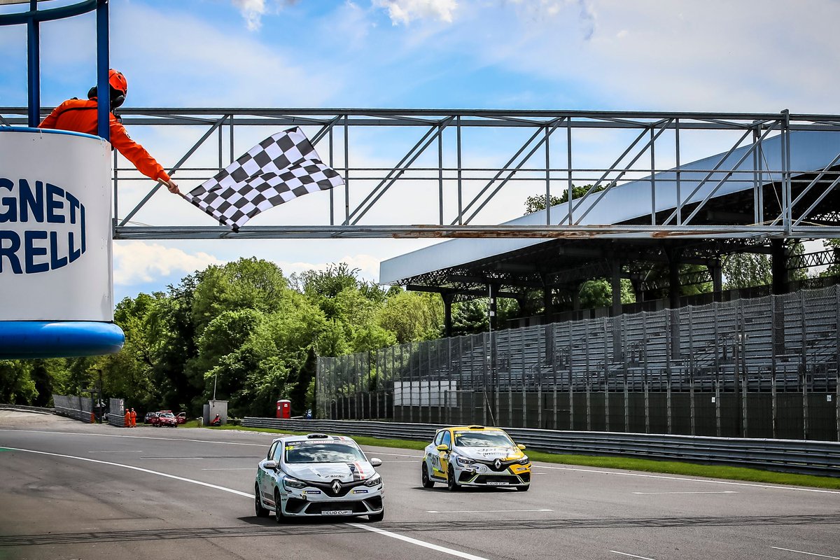 ⚡️ Gabriele Torelli Faro Racing si impone nella seconda gara di <a href="/Autodromo_Monza/">Autodromo Nazionale Monza</a>  della #cliocupeurope🇪🇺