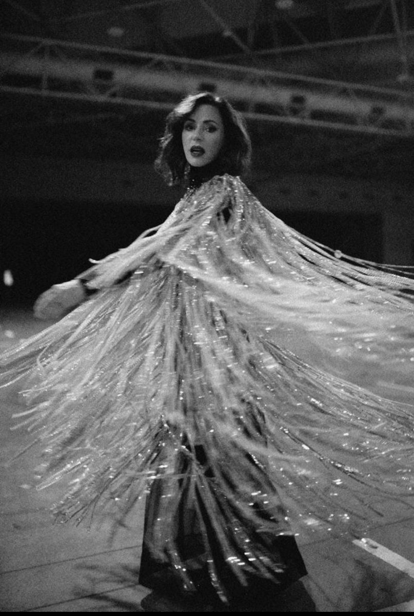 Tina Arena tweet media