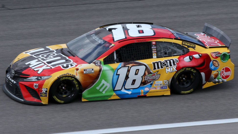 トヨタ カムリ \"M&M'S ミックス\" 2021 NASCAR kyle-busch-2021-m-m-s-mix-18-
