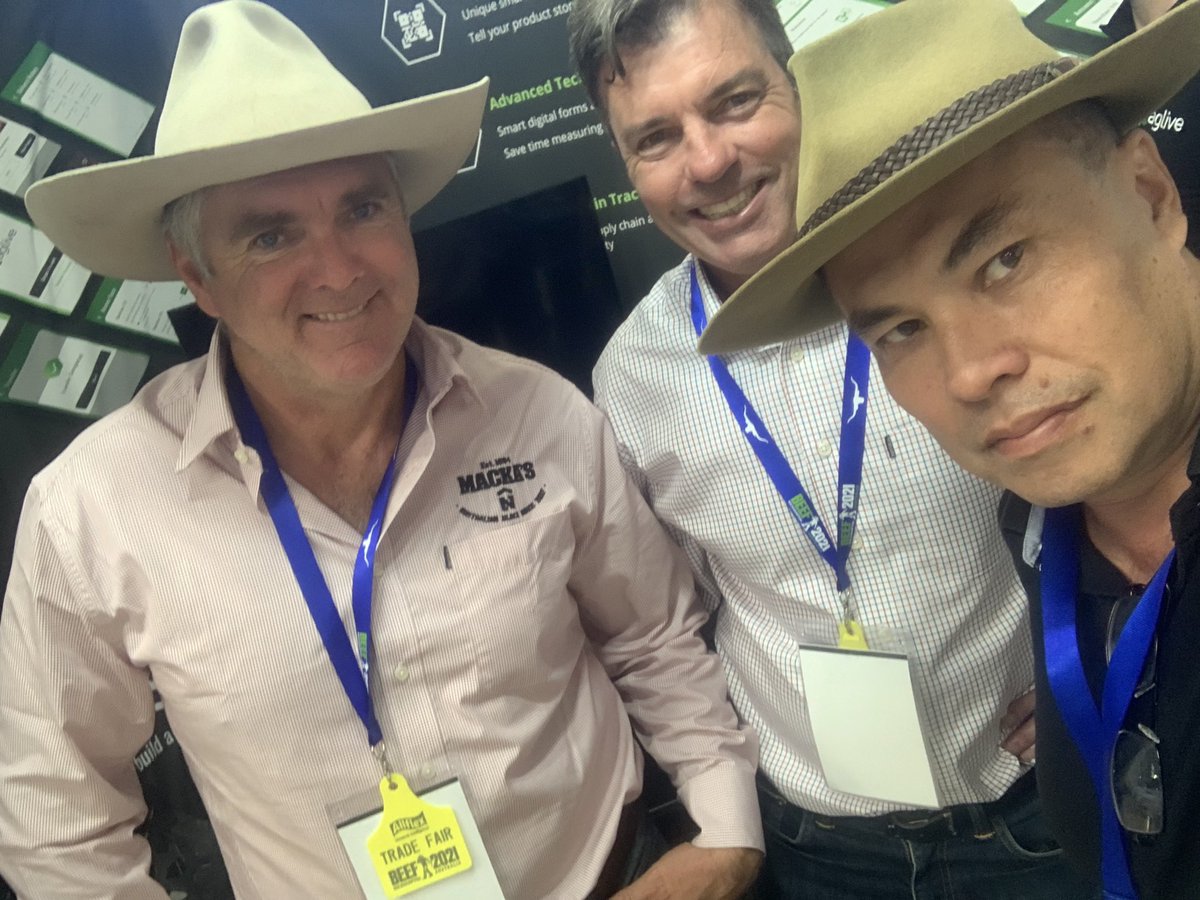 It’s always about the people. <a href="/BeefLedger1/">BeefLedger</a> with the Macka’s team at #beefweek