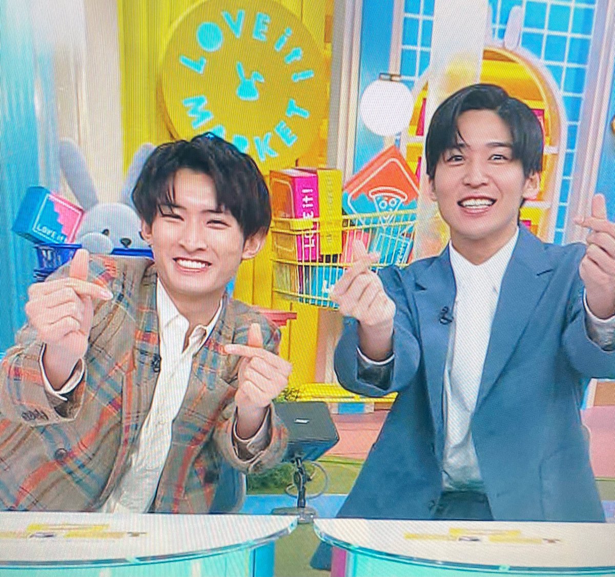 目黒蓮 X 手裏剣 Hotワード